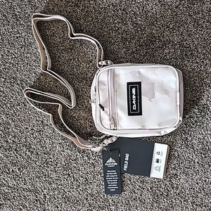 Dakine Field Bag
